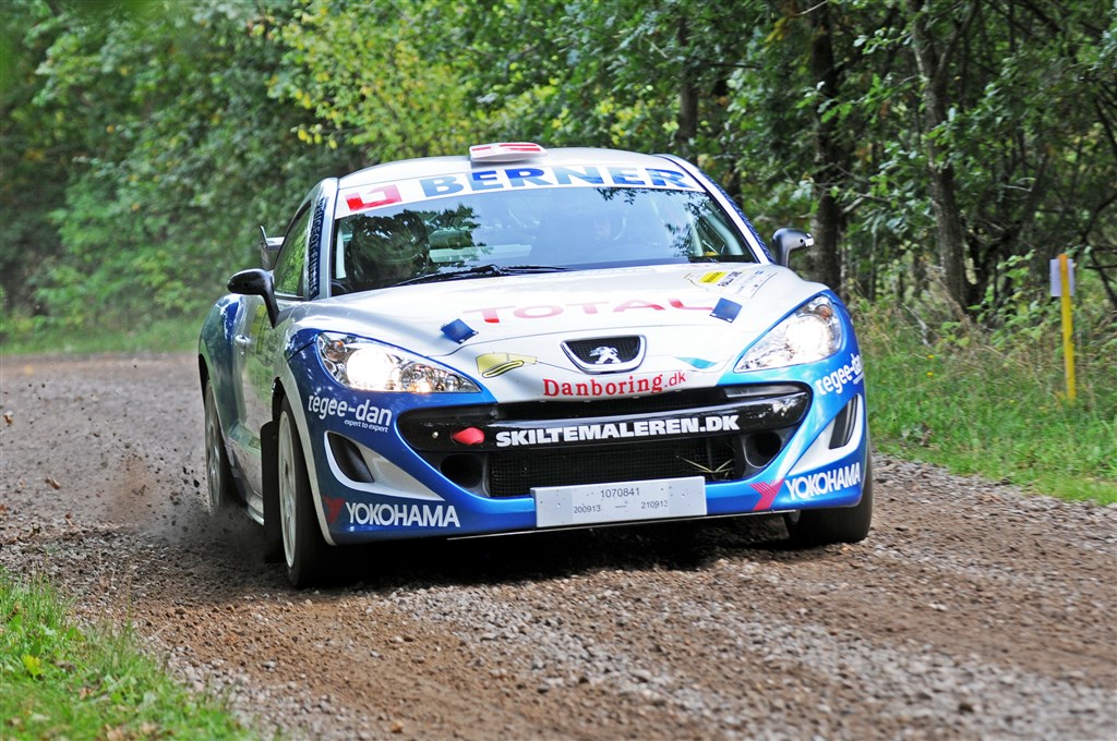 Kjeld Seidler og Marc Troels-Smith er i en hård dyst om bronzen.
(Foto: Rallypics.dk)